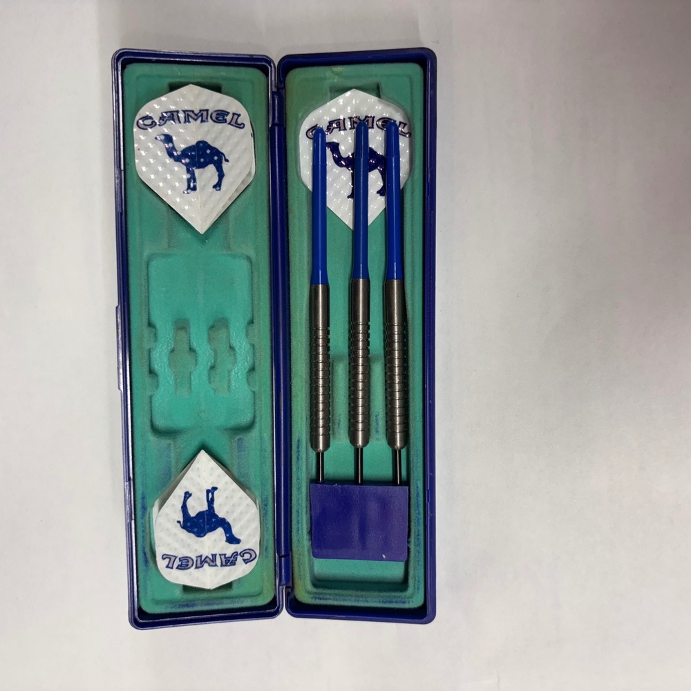 Vintage Camel Joe Cigarettes Dart Set 3 Steel Tip Darts Blue Hard Case Flights